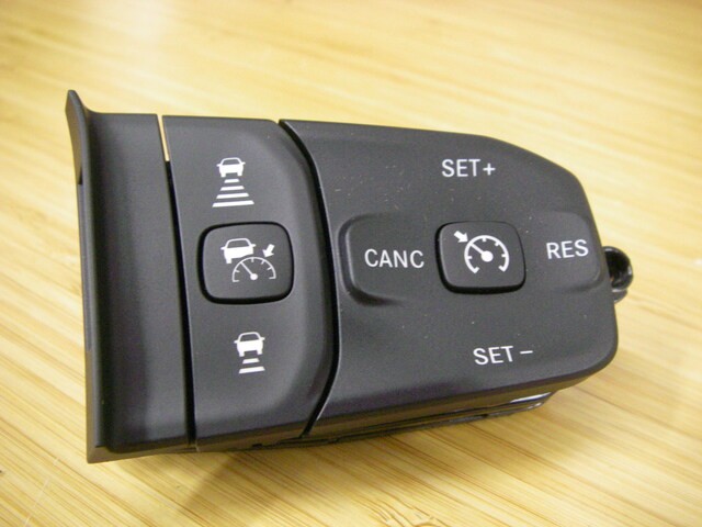 Genuine Mopar Steering Wheel Right Switch 68526526AC