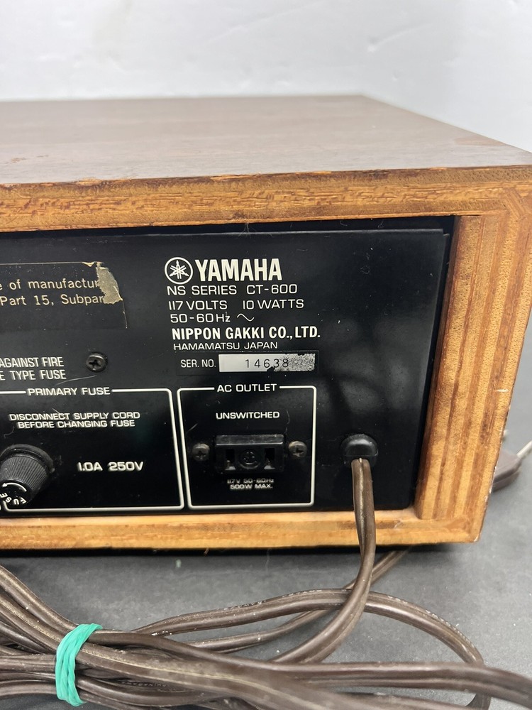 YAMAHA CT-600 STEREO TUNER