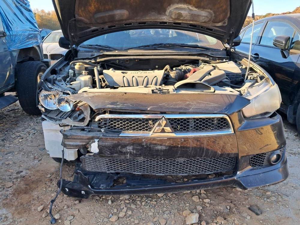 LANCERMIT 2010 Glove Box 4858262