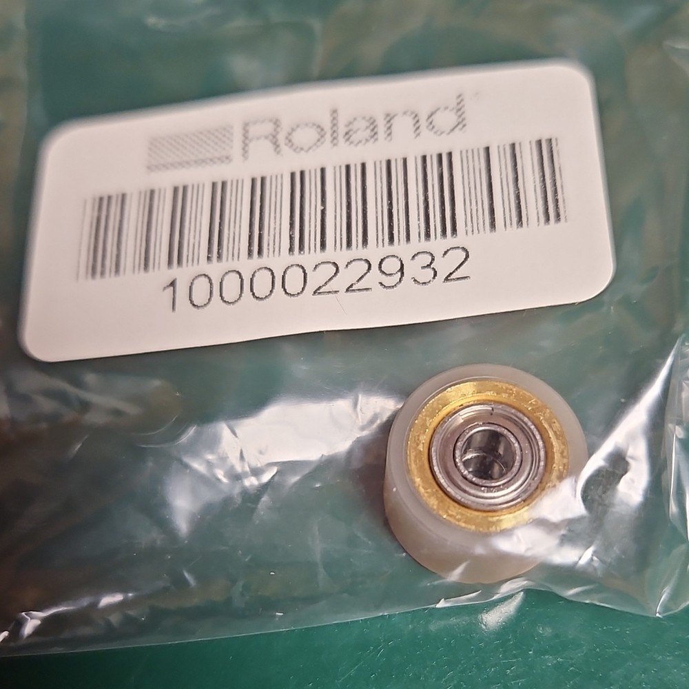 Roland 10000022932 Printer Roller Printing & Graphics Accessory