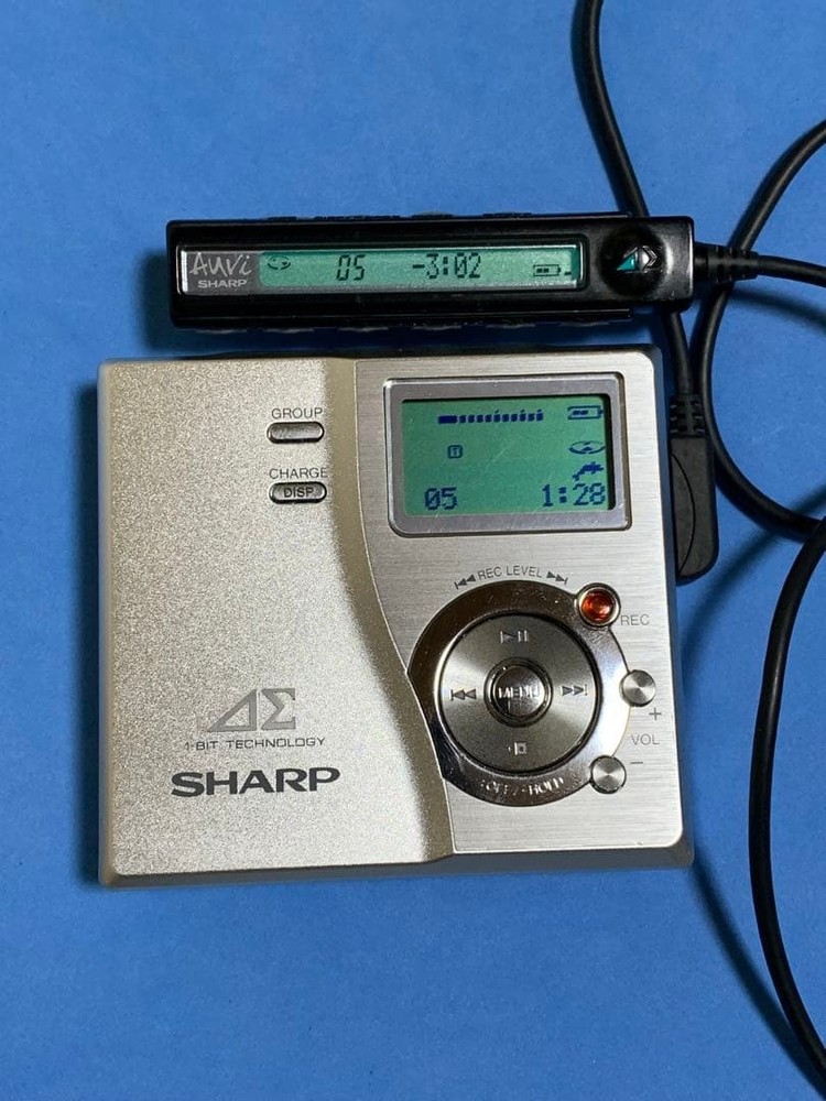 SHARP MD-DR77-S MiniDisc Player Gum battery Collector
