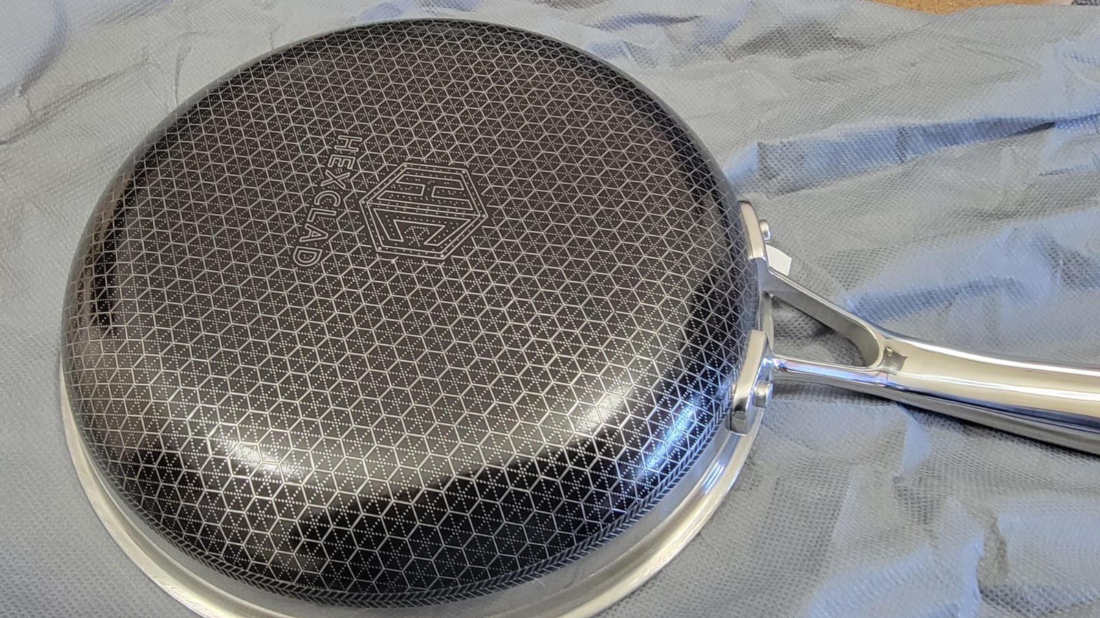 HexClad Hybrid 7-Piece Cookware Fry Pan Set 8” 10” 12” Inch W/ Lids & 12” Wok