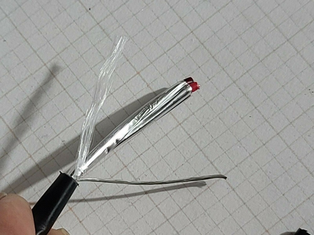 Belden Wire 6300FE 18/2C Shielded Media Control/Audio Cable Plenum Black /100ft