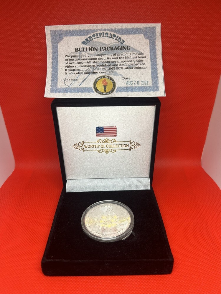 Bitcoin In A Black Velvet Display Case 🇺🇸💯✨