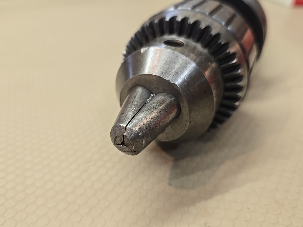 JACOBS 14N SUPER DRILL CHUCK 0"-1/2 CAPACITY ON TOOL HOLDER