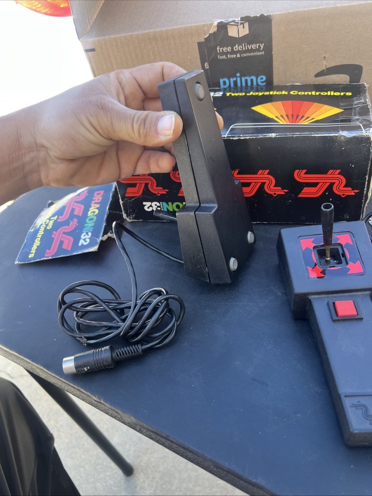 Dragon 32 Computer System Joystick (2)