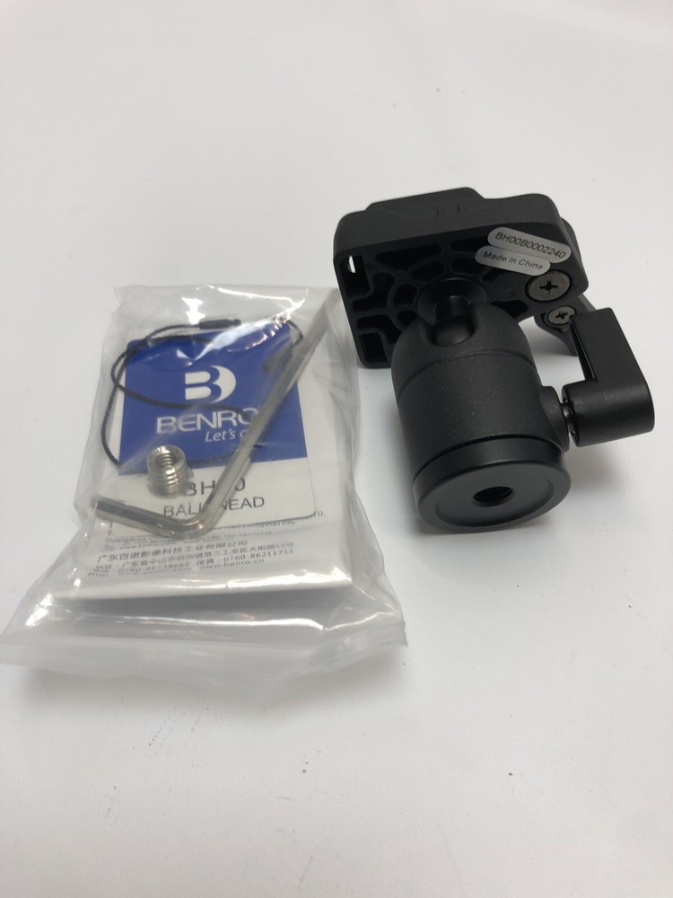 Benro BH00 Single Action Ballhead with PH07 Plate.
