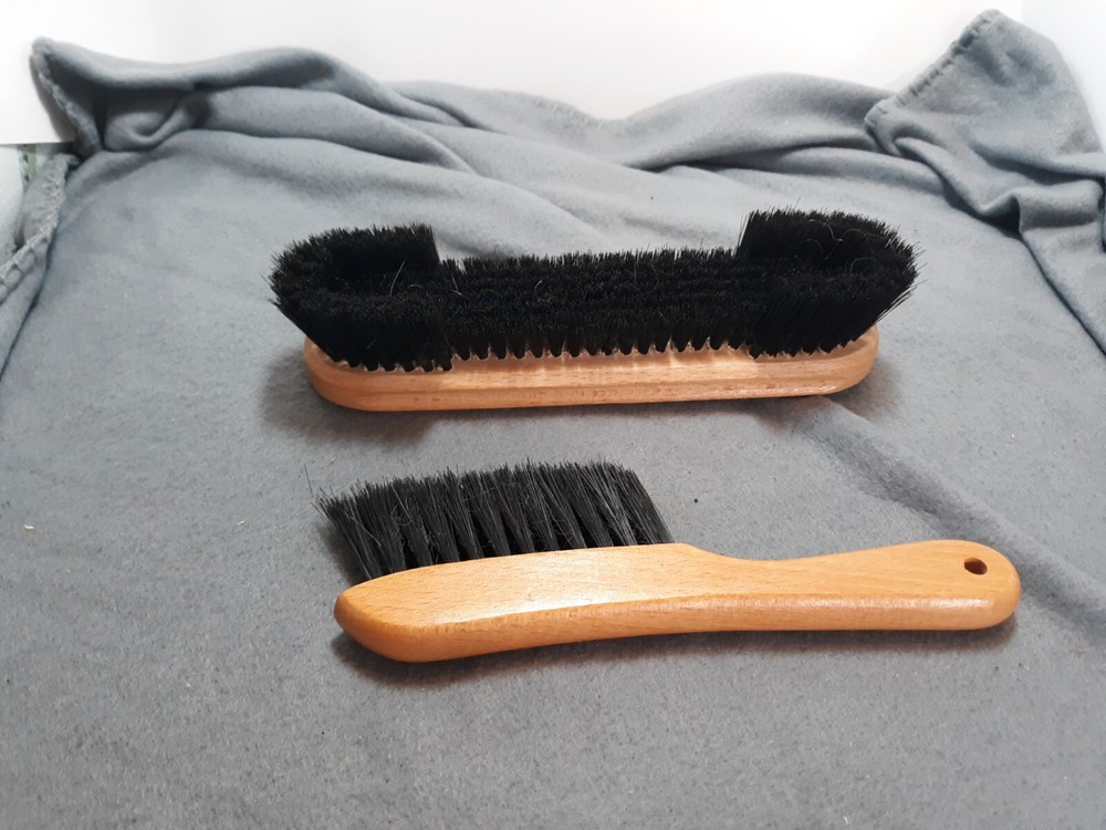 8" Pool Table Rail Brush & 9" Pool Table Brush Set - Oak
