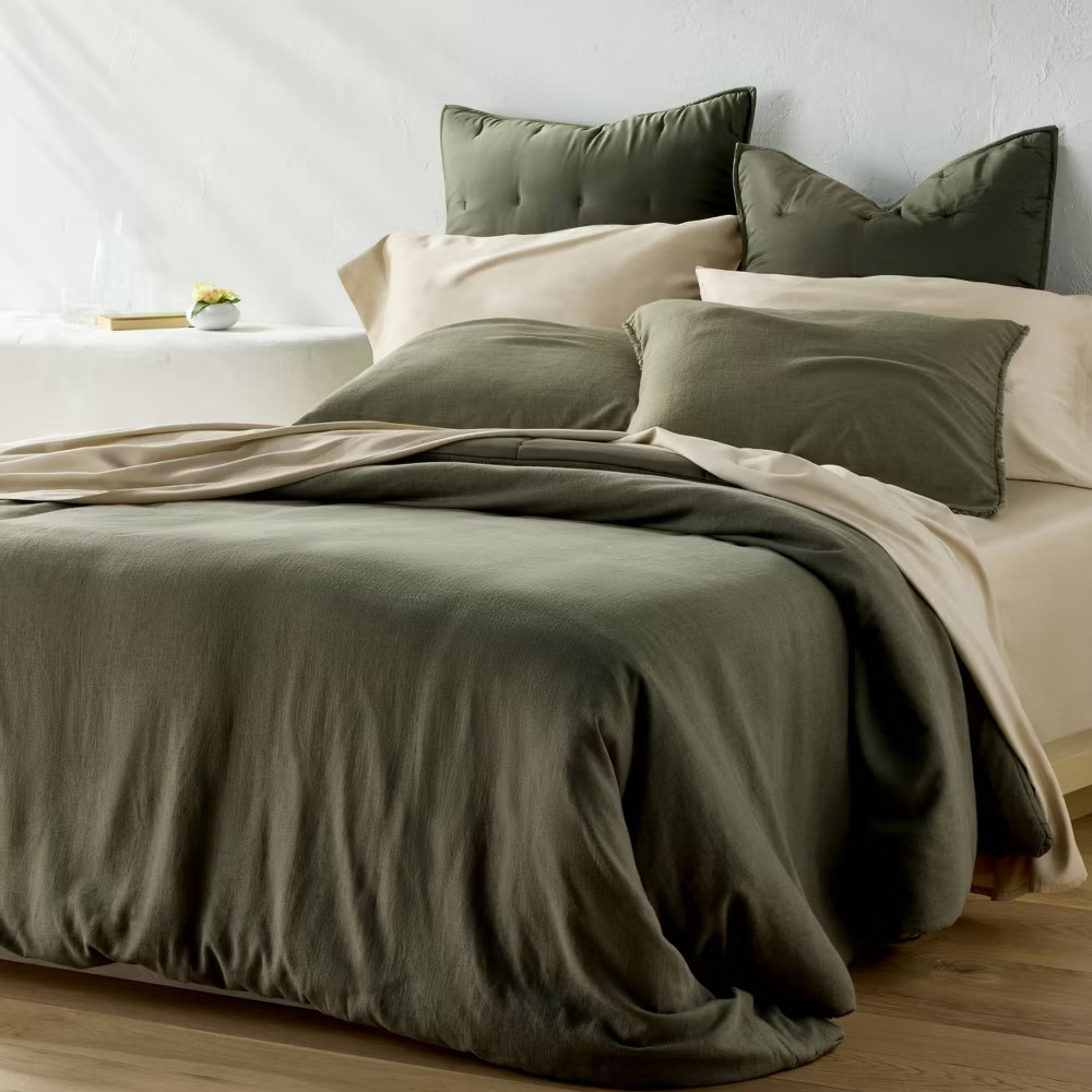 Queen 400 Thread Count Rayon from Bamboo Sheet Set Light Olive Green