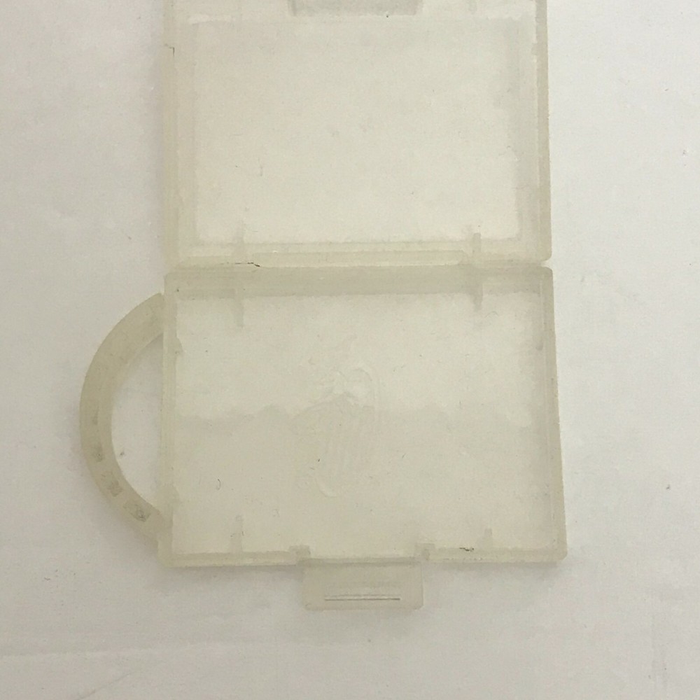 2 Nintendo GameCube Memory Cards with Protective Case