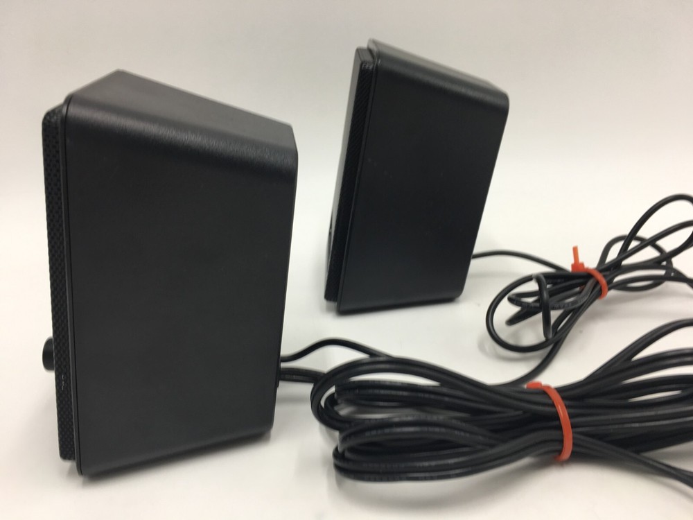 Amazon Basics A100 Multimedia Speakers Set Black