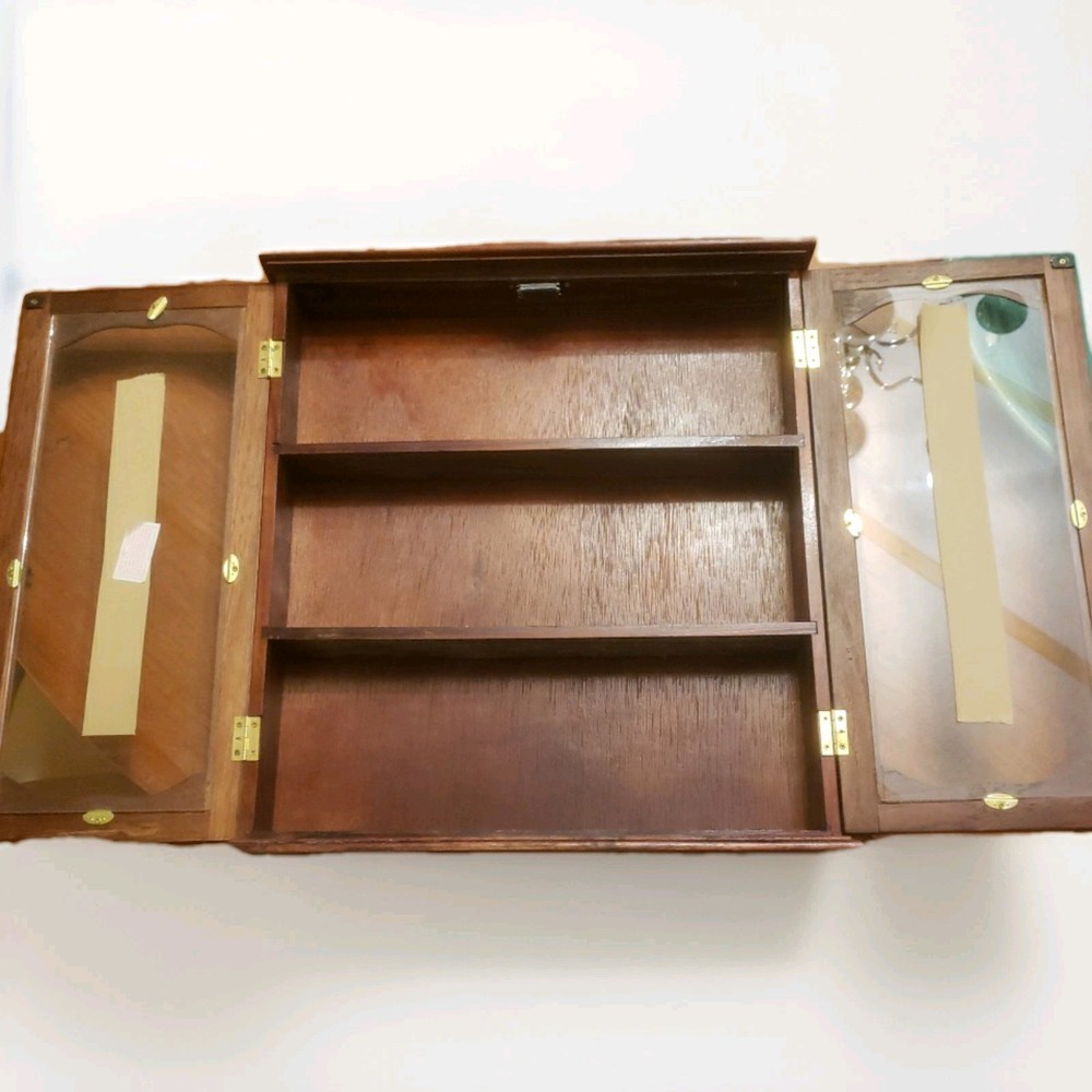 Figurine Display Case For Trinkets