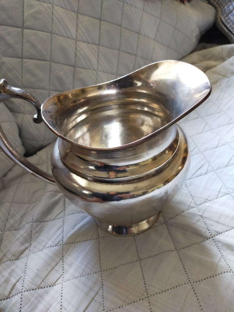 Silverplated Water Pitcher 7 .5” tall