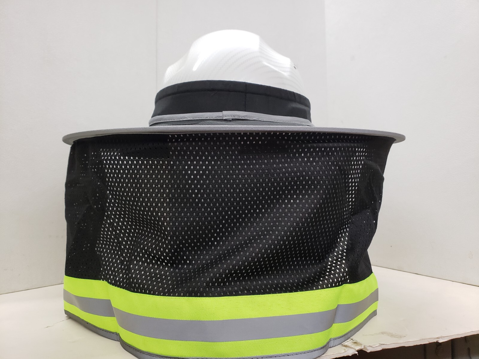 Hard Hat Sun Shade Visor Full Brim Mesh Neck REFLECTIVE STRIPE (NEW DESIGN)