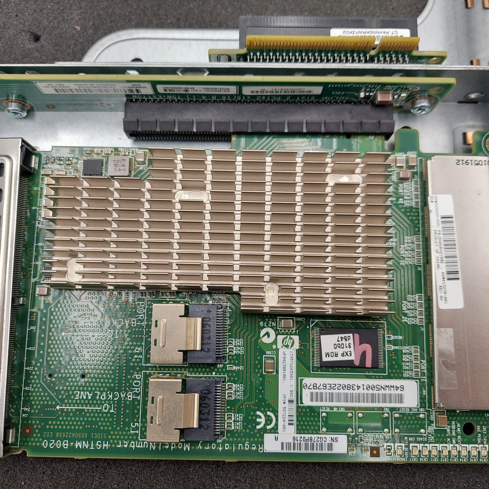488948-001 HP Smart Array P812 RAID Controller Card 1GB 587224-001
