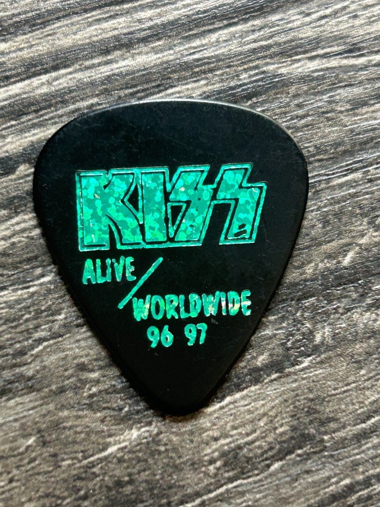 KISS Guitar Pick PETER CRISS Reunion Black Green Glitter Prism Vintage Kiss