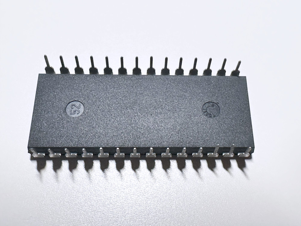 TC7135CPI TelCom 4½-Digit A/D Converter Multiplexed BCD Outputs DIP-28