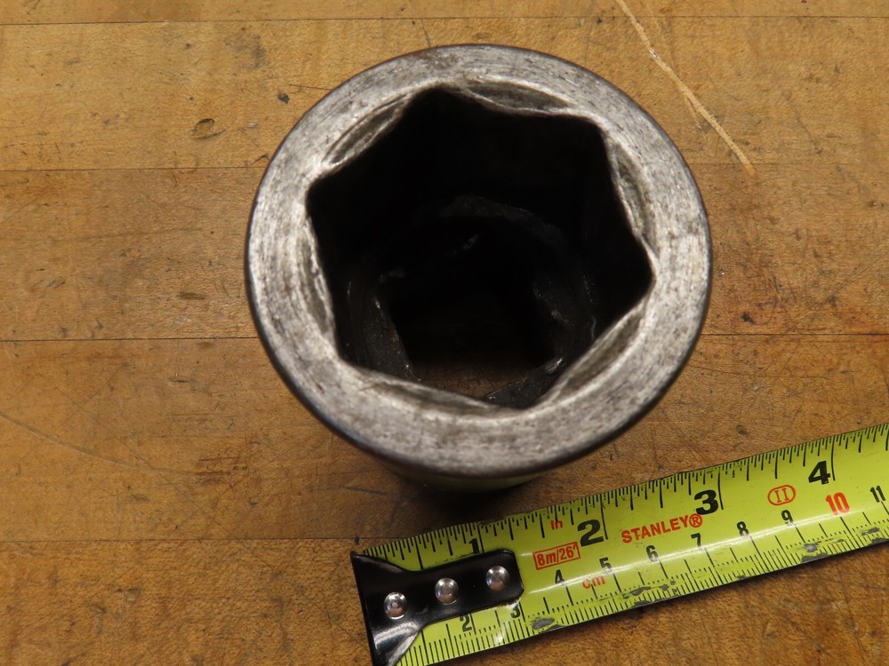 Proto 10024 1-1/2" standard 6-point impact socket 1" dr