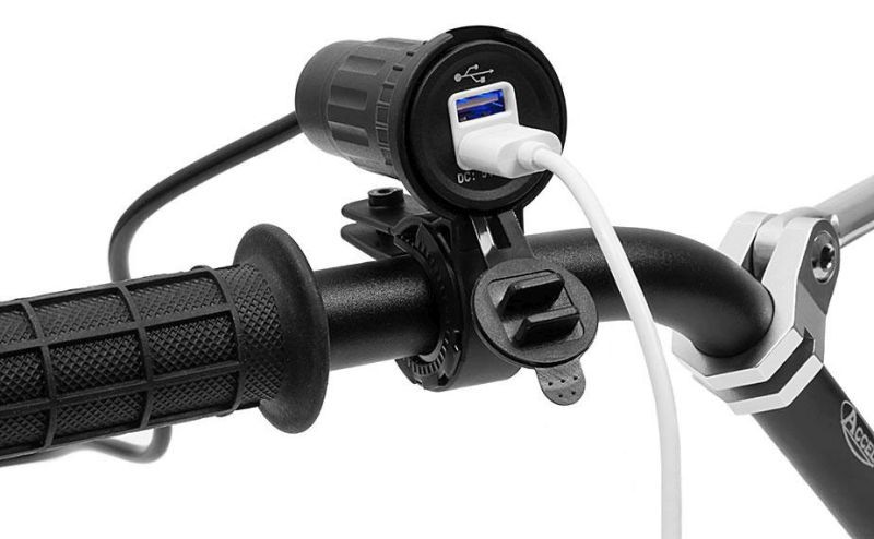 Electrical accessories USB socket DC 12 - 24V; DC 5V - 3.1A