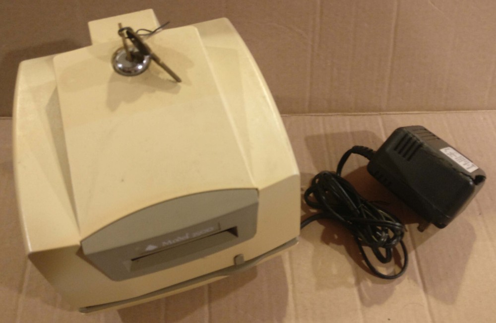 Pyramid Technologies Model 3500 Time Clock Used WITH KEY