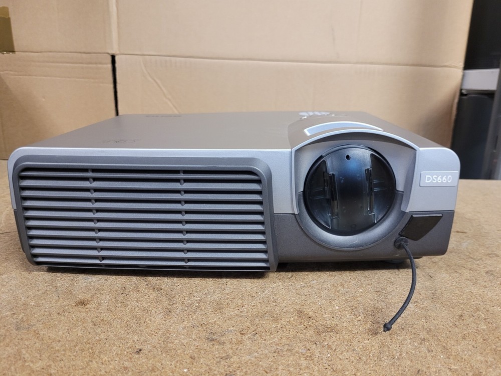 Benq DS660 Projector Faulty