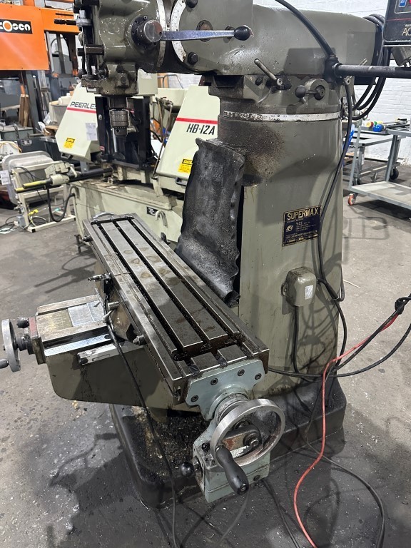 SUPERMAX 2HP VERTICAL MILL