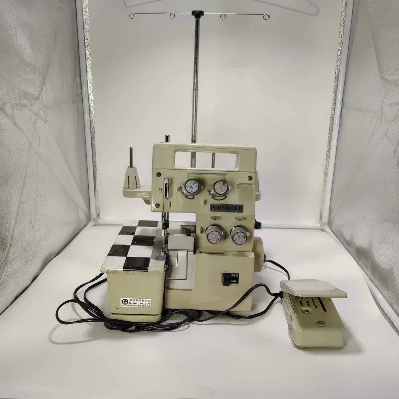 VTG Portalock Model PL-304 Serger 4-Thread Spool Sewing Machine Overlock Taiwan