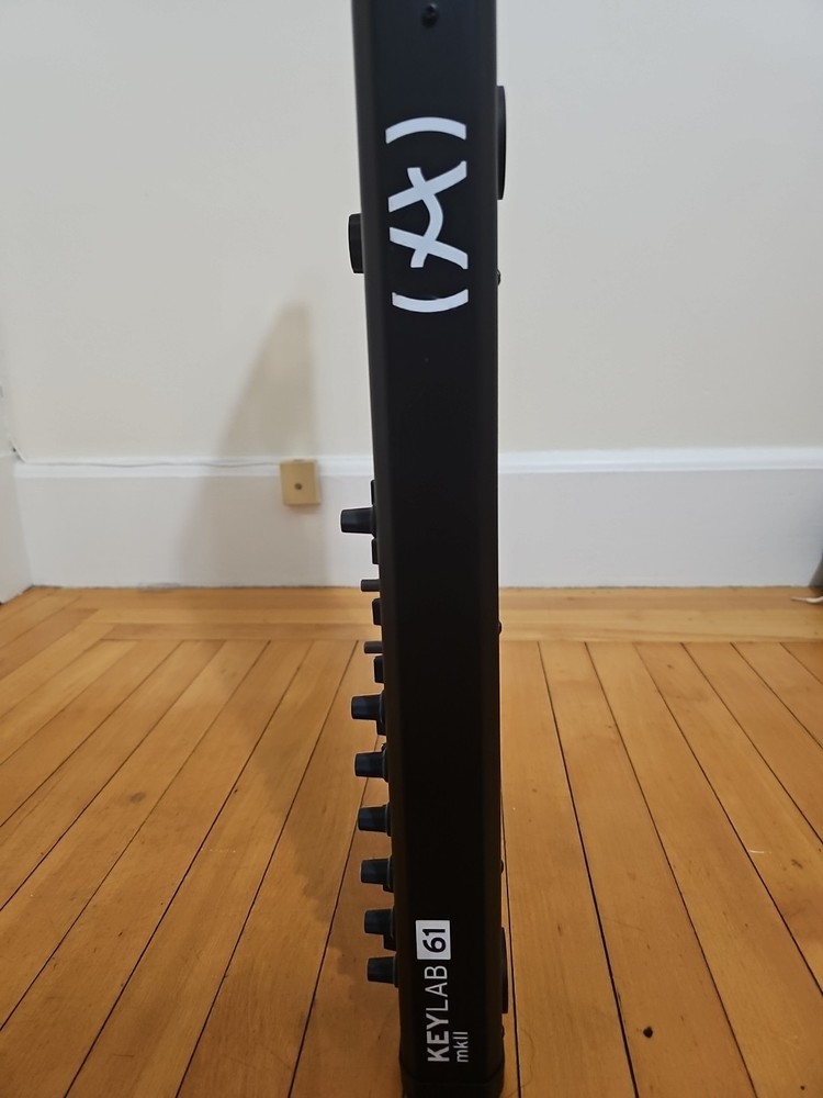 Arturia Keylab 61 MK II Keyboard Controller