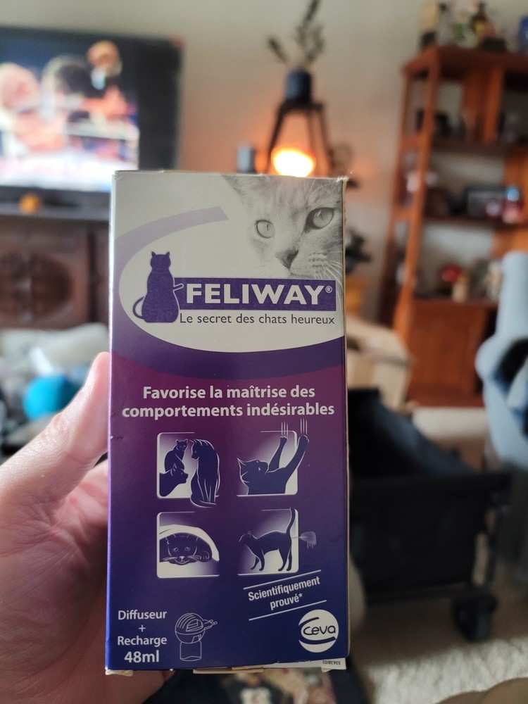 Feliway Plug-in Diffuser + 48ml Refil