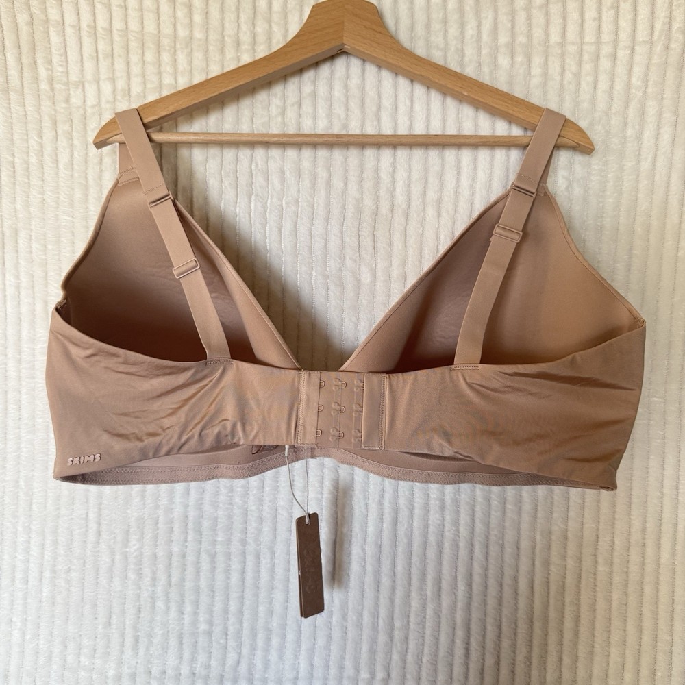 NWT Skims Body Lightly Lined Bra Size 44DDD Clay Beige