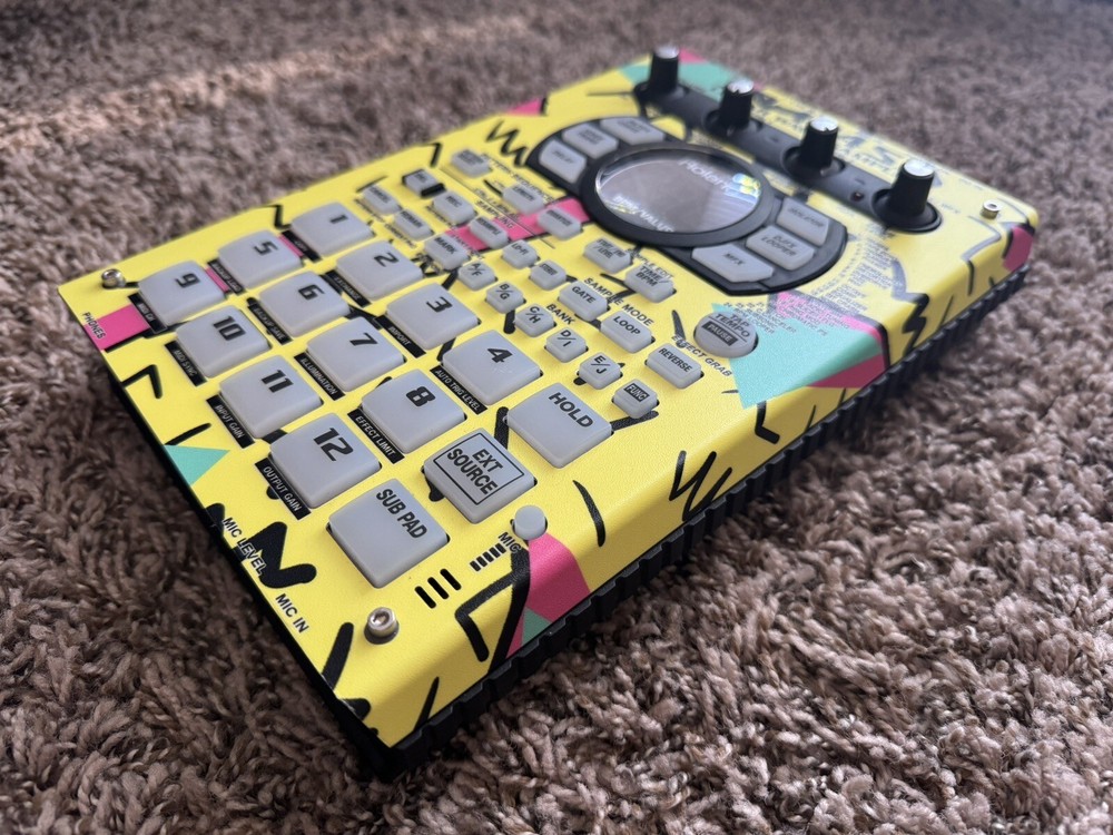 Roland SP-404SX Linear Wave Sampler w/ Custom Removable Skin