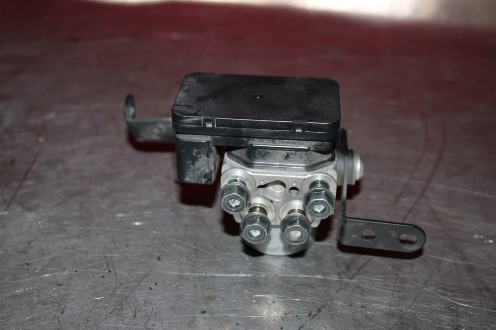 19 KAWASAKI NINJA 400 EX400 ABS OEM ABS PUMP UNIT MODULE