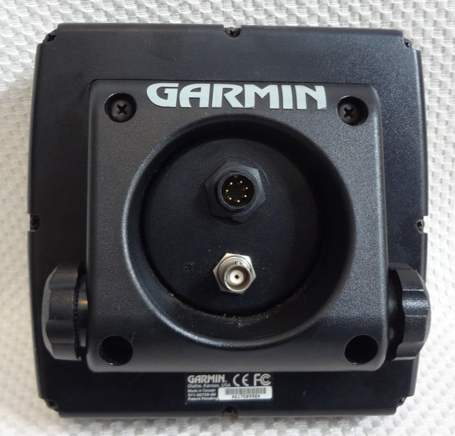 GARMIN GPSMAP 182C MARINE CHART PLOTTER FISHFINDER GPS UNIT w/ MOUNTING KNOBS