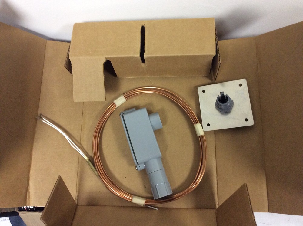 New Johnson Controls TE-6316P-1 Adjustable Temperature Sensor