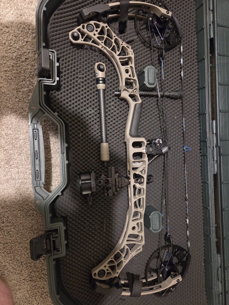 Mathews V3X 29