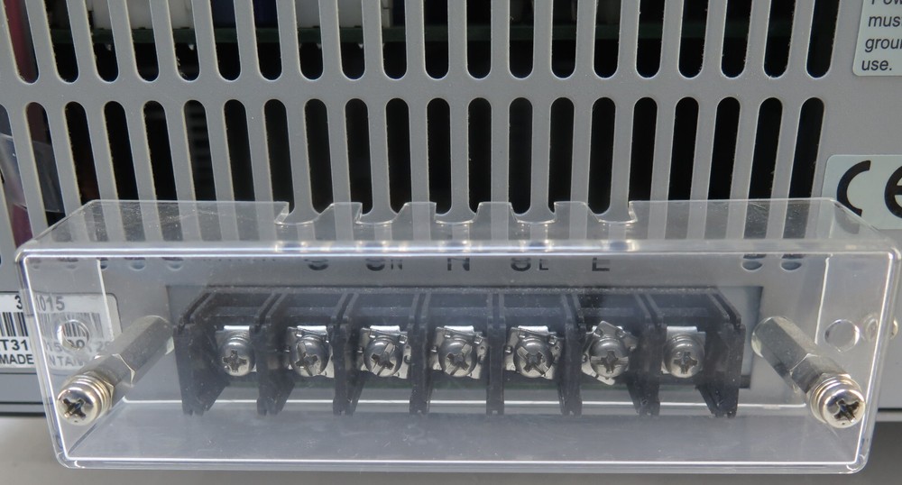 QuadTech Chroma 31015 Programmable AC Power Source 300V/1KHZ/1500VA