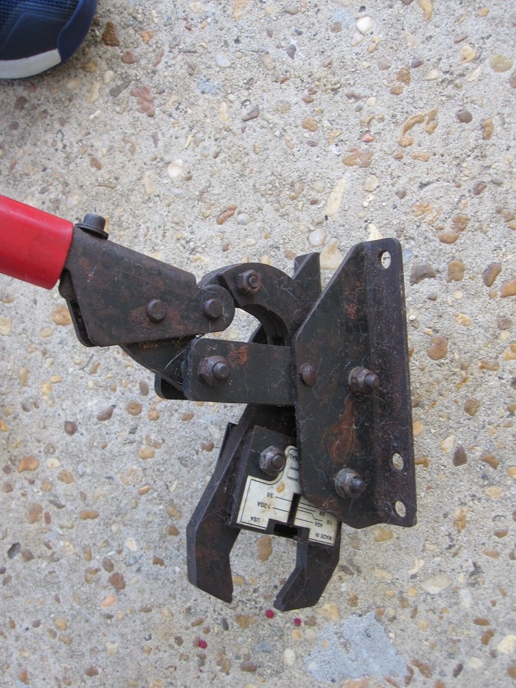 VINTAGE WIRE CRIMPER FOR LARGE BATTERY AND ELECTRICAL CONNECTION TOOL
