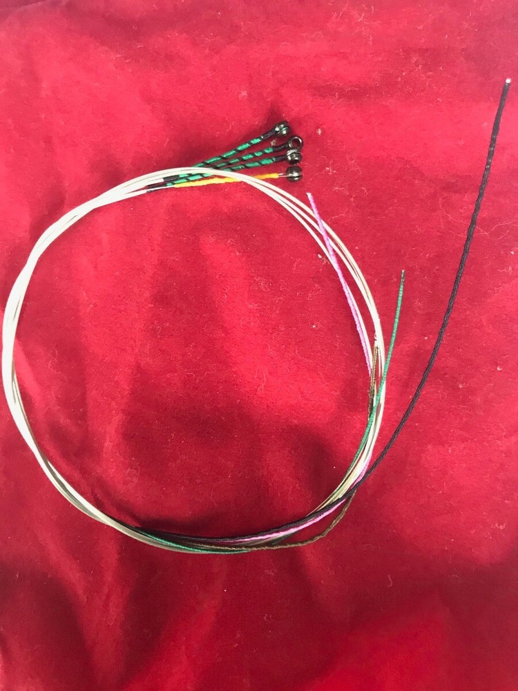 Evah Pirazzi Violin String Set 4/4 Medium Gauge with gold label e