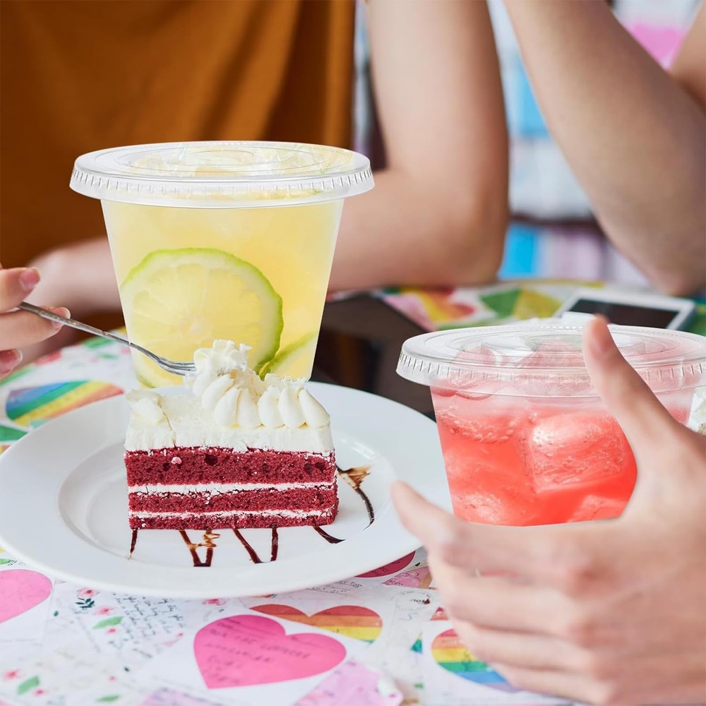 50 Pack 9oz Clear Plastic Parfait Cups with Flat Lids Dessert