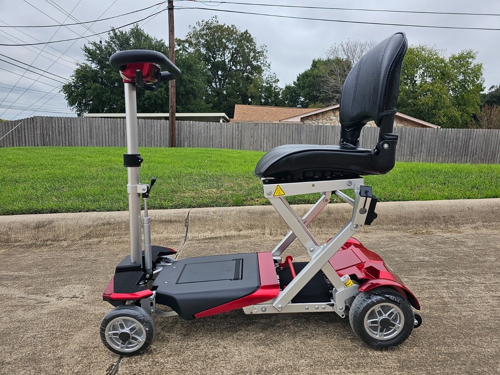Transformer 2 - 4 Wheel Automatic Folding Mobility Scooter - OPEN BOX