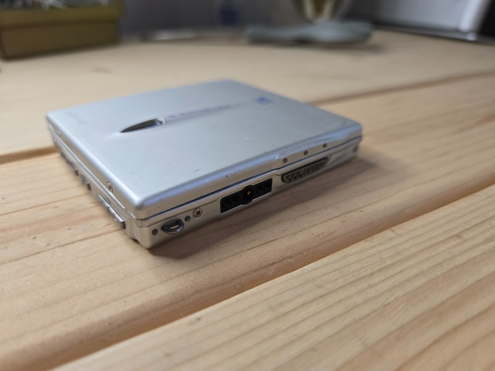Sharp MD-ST66 Minidisc Player - Tested and Fully Working - Player Only