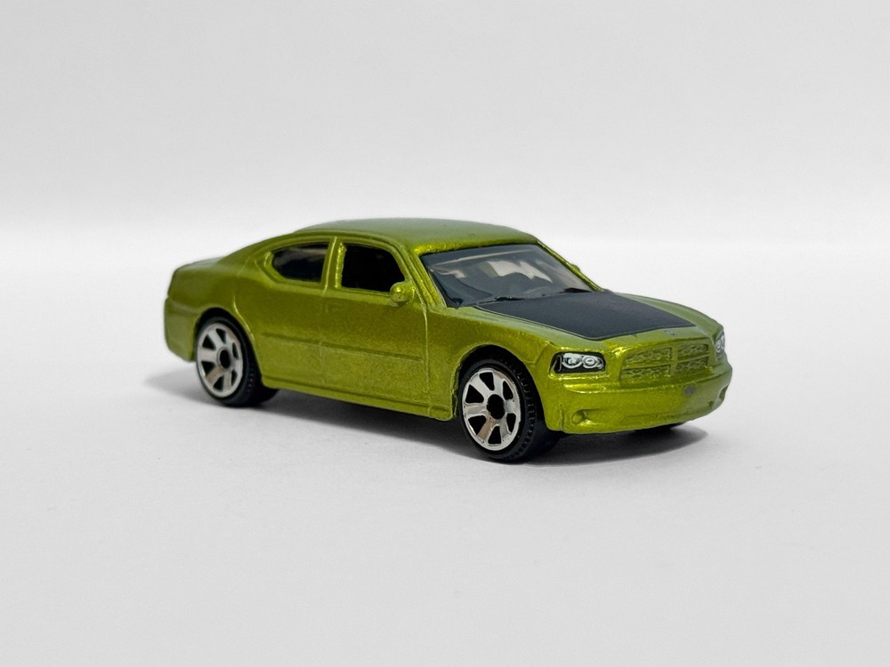 Matchbox Mainlines | 2005 Dodge Charger | Loose