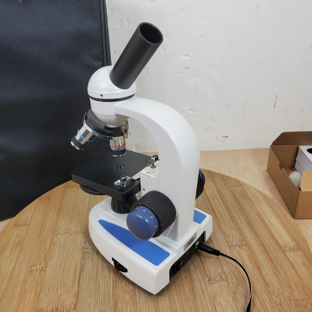 Amscope XSP-116F Biologial Microscope 4x 10x 40x Objective + MD500 Camera
