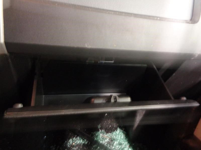 F150      2011 Glove Box 1093787