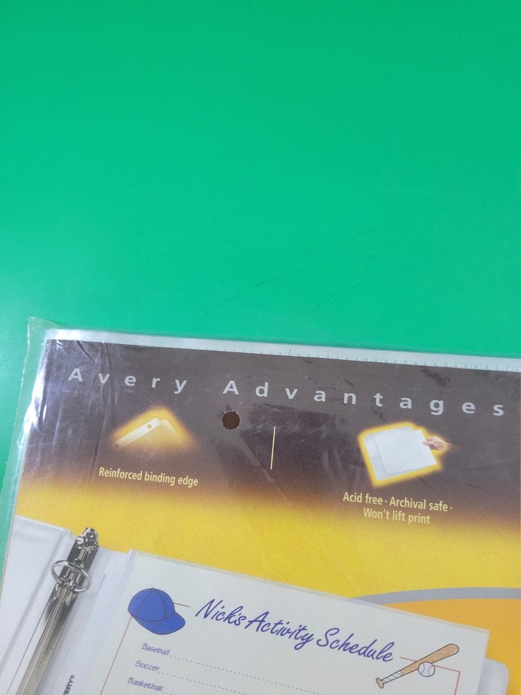 Avery Dennison AVE74305 Sheet Protector - 50 pack