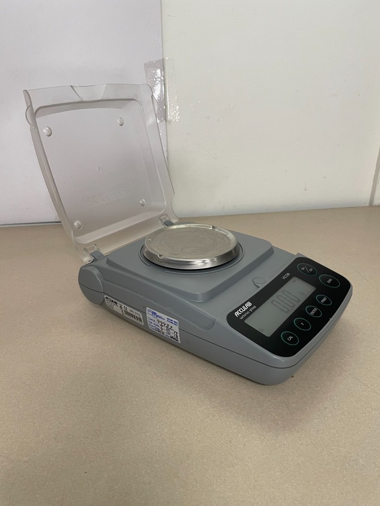 Acculab VIC-212 VICON Laboratory precision scale