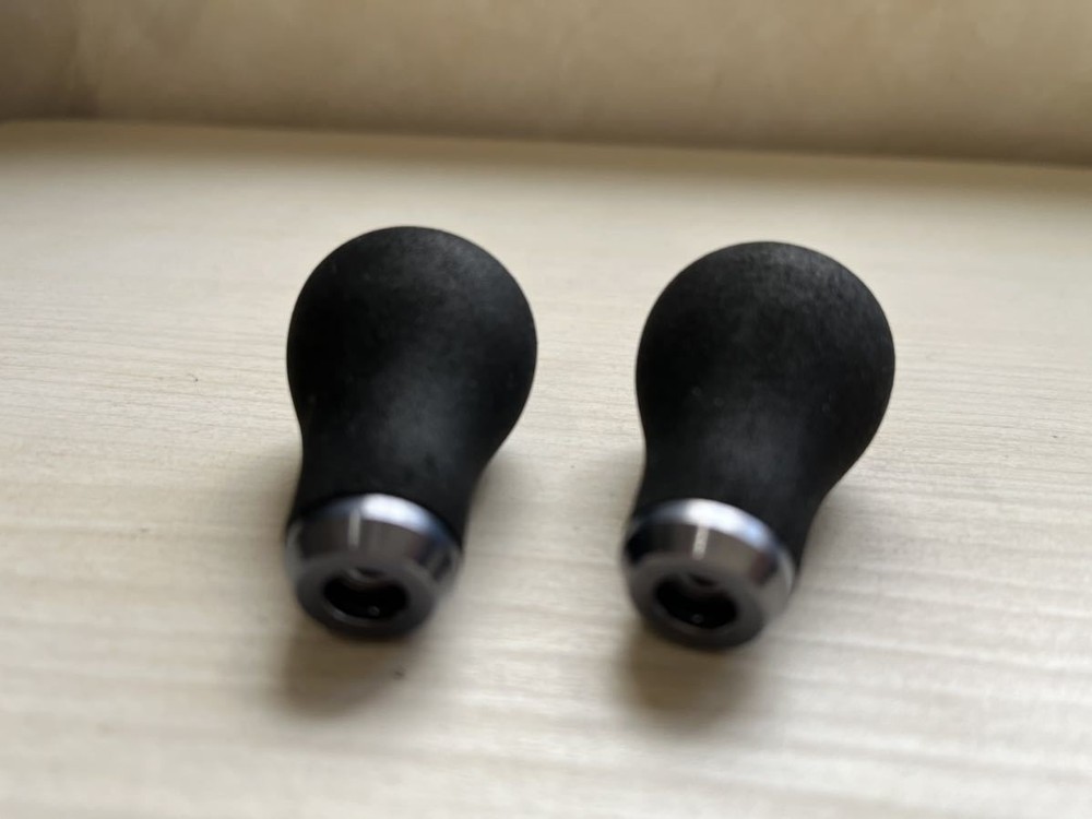 Whiplash Handle Knob Black Set of 2