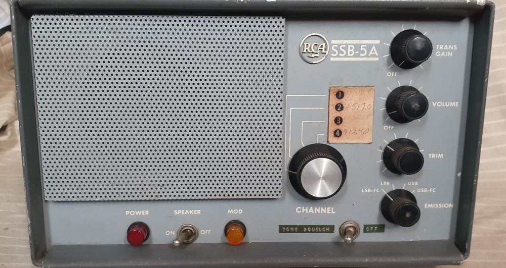 Vintage RARE RCA model SSB-5A 4-Channel 3-15MHz HF SSB Radio Transmitter 16-Tube