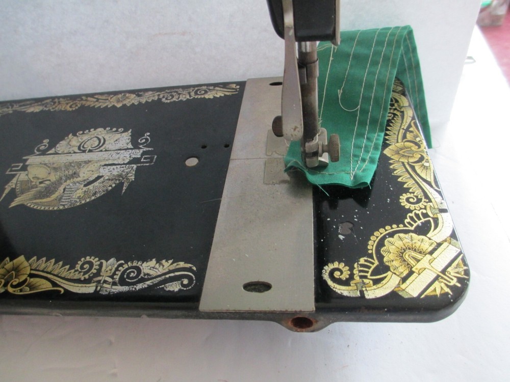 Smooth Working 1930 Singer Sphinx Sewing Machine Ser# AD038464