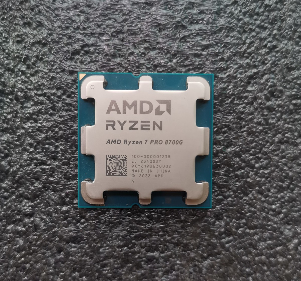 AMD Ryzen 7 PRO 8700G AM5 CPU Processor 8 Core 16 Thread 100-000001238